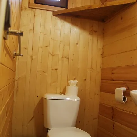 Lodge Eco-wooden Montana Roja *