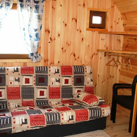 Eco-wooden Montana Roja Lodge