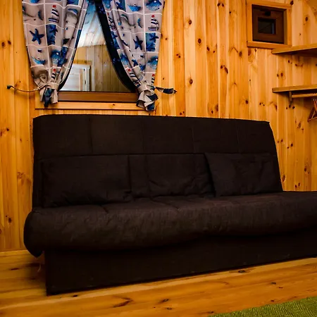 Eco-wooden Montana Roja Lodge