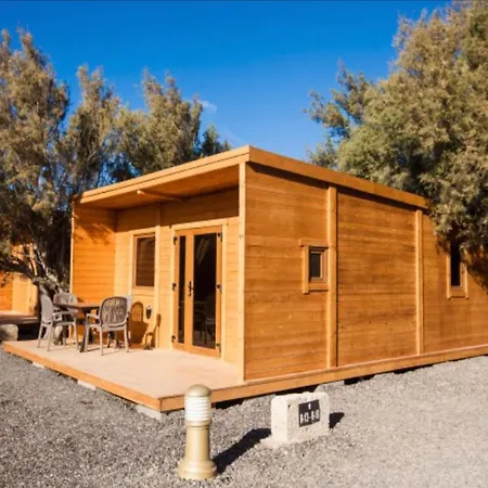 Eco-wooden Montana Roja Chata *