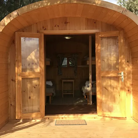 Eco-wooden Montana Roja Chata *